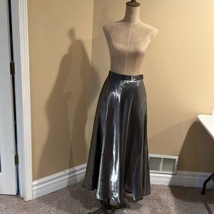 Jeffrey & Dara Evenings by Tom Barra Liquid Silver Maxi Skirt.